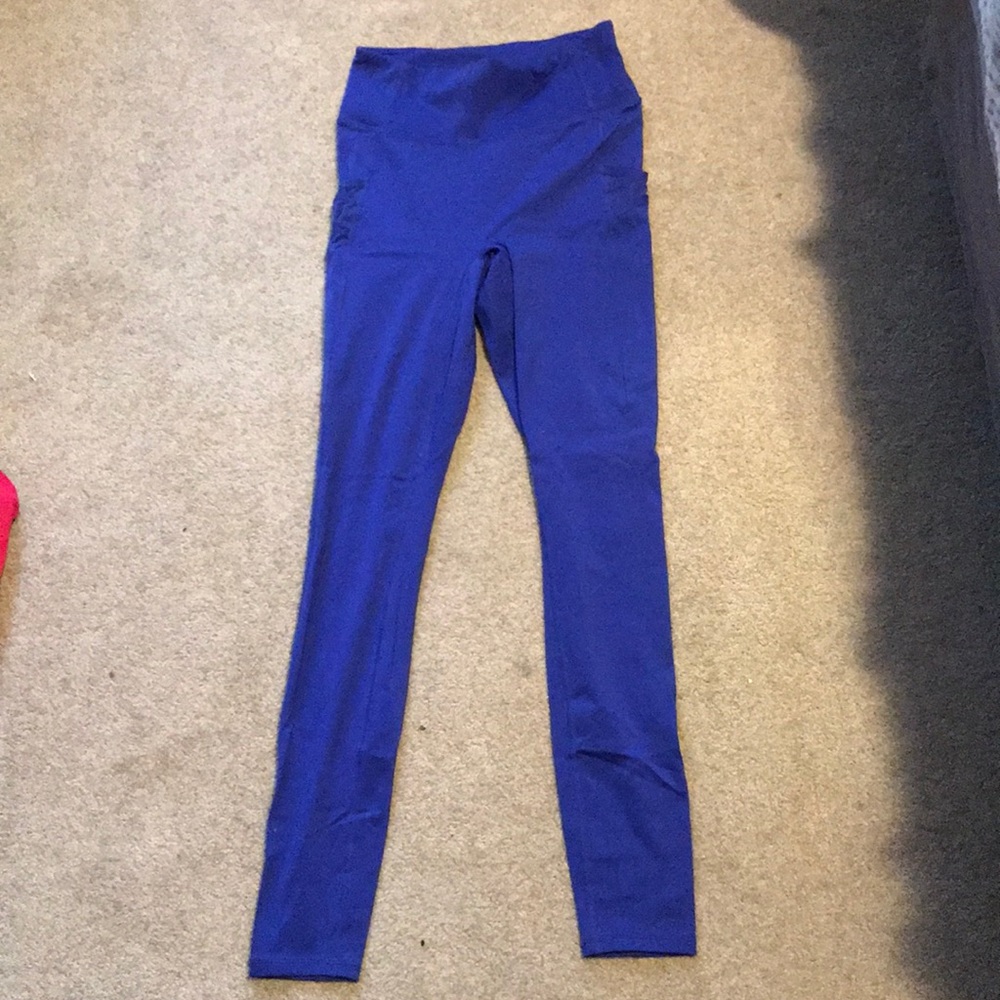 High waisted leggings